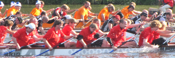 Packendes Finalrennen beim 7. Bremer Drachenboot-Cup...